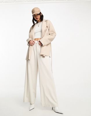 & Other Stories wool blend short belted coat in beige-Neutral