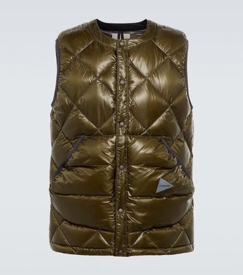 And Wander Diamond quilted vest