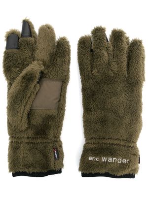 and Wander High Loft fleece gloves - Green