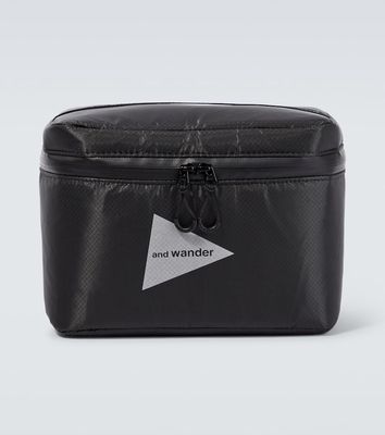 And Wander Sil Small cooler bag