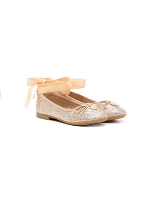Angel's Face glitter ribbon-fastening ballerina shoes - Gold
