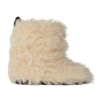 Ankle boots in fake fur