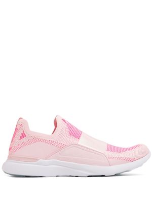 APL: ATHLETIC PROPULSION LABS TechLoom Bliss mesh-panelling sneakers - Pink