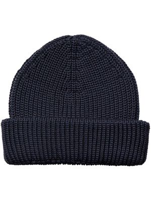 Applied Art Forms ribbed wool beanie - Grey