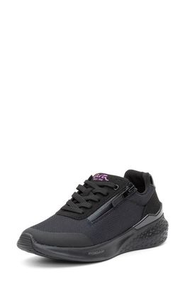 ara Manteo Water Resistant Low Top Sneaker in Black
