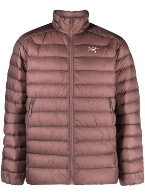 Arc'teryx logo-embroidered puffer jacket - Brown