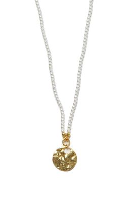 Argento Vivo Sterling Silver Freshwater Pearl Pendant Necklace in Gold