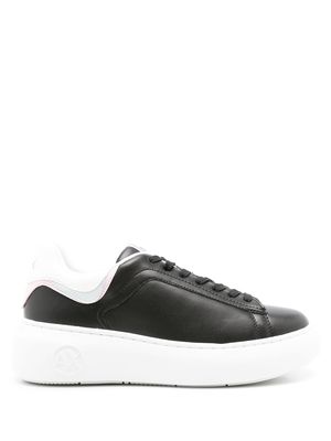 Armani Exchange chunky-sole low-top sneakers - Black