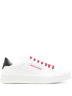 Armani Exchange embroidered-logo sneakers - White