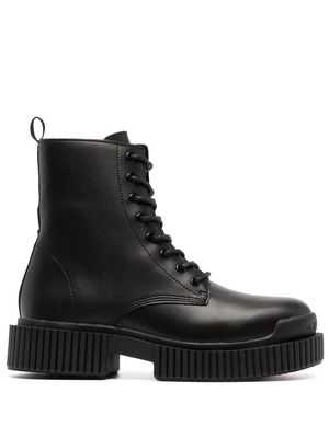 Armani Exchange lace-up ankle boots - Black
