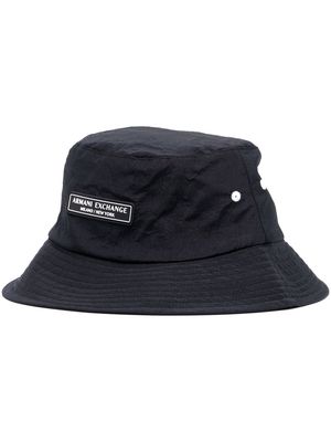 Armani Exchange logo-patch bucket hat - Black
