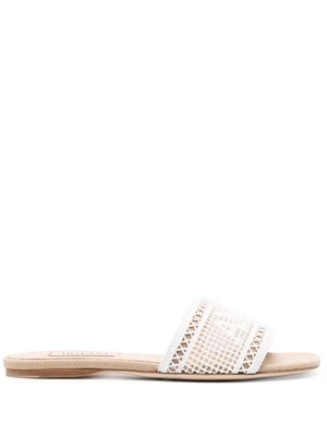 Arteana embroidered-motif open-toe sandals - White