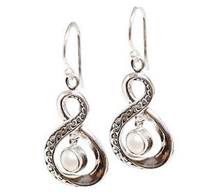 Artisan Crafted Infinity Cultured Pearl E arrings