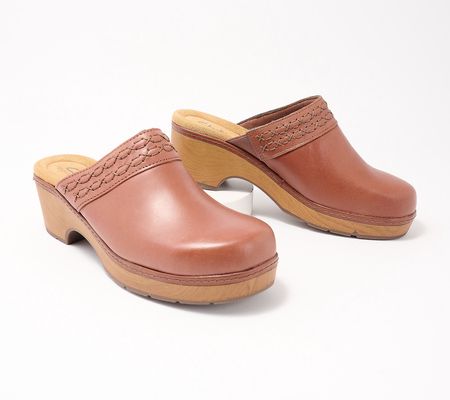 As Is Clarks Collection Heeled Clog- Paizlee Poppy