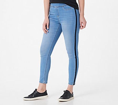 As Is Denim & Co. Petite Comfy Knit Pull-On Jeggings