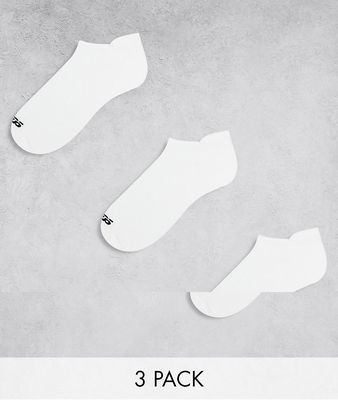 ASOS 4505 3 pack sneaker ankle sport socks in white