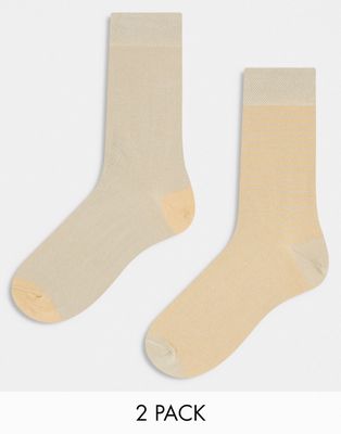 ASOS DESIGN 2 pack socks plain and stripe in beige-Neutral