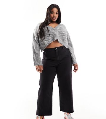 ASOS DESIGN Curve cropped easy straight jean in black