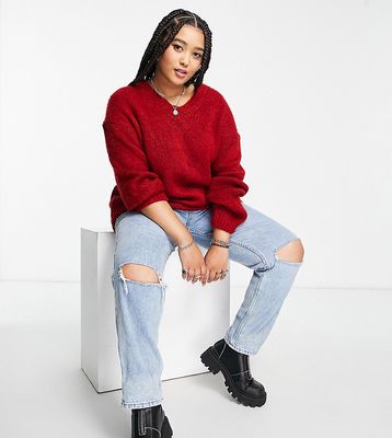 ASOS DESIGN Curve longline sweater with v neck in brushed yarn in red