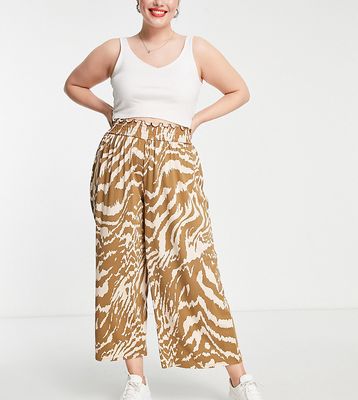 ASOS DESIGN Curve shirred waist culotte pants in animal print-Multi