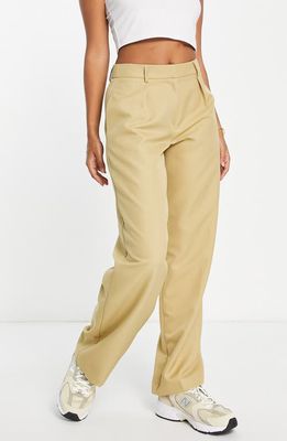 ASOS DESIGN Everyday Pleated Slouchy Trousers in Stone