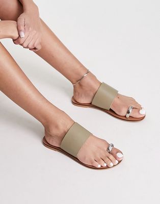 ASOS DESIGN Fabian leather toe loop flat sandal in khaki-Green