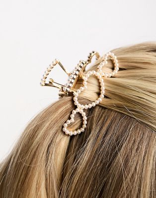 ASOS DESIGN hair claw with heart and pearl detail in gold tone