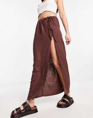 ASOS DESIGN linen maxi skirt with high split in chocolate-Brown