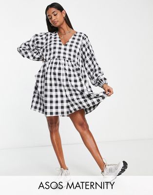 ASOS DESIGN Maternity v front smock romper in mono gingham-Multi