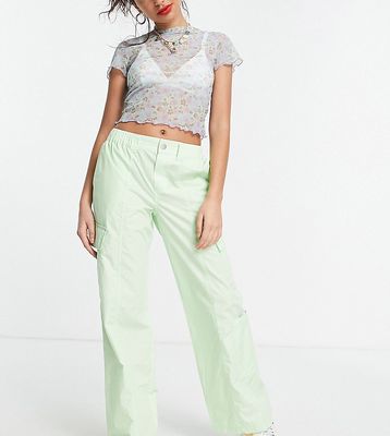 ASOS DESIGN Petite 00s low rise cargo pants in bright lime-Green