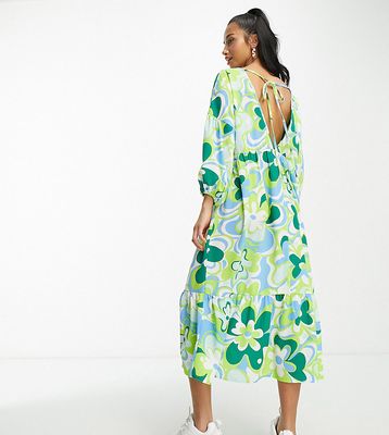 ASOS DESIGN Petite chuck on smock midi dress in green floral-Multi