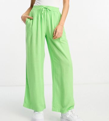 ASOS DESIGN Petite linen pull on pants in apple green