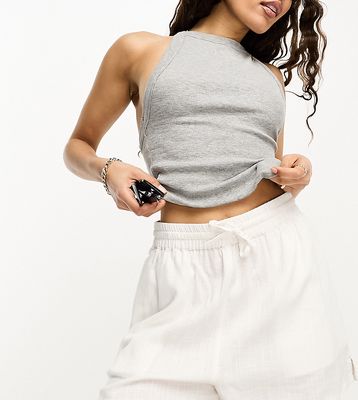 ASOS DESIGN Petite linen pull on short in off white