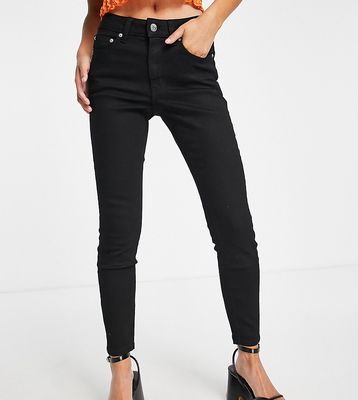ASOS DESIGN Petite skinny jeans in clean black