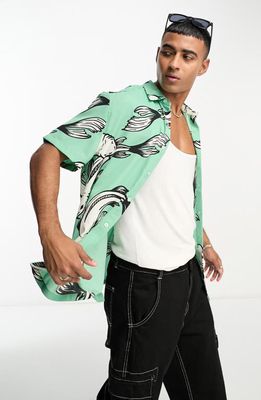 ASOS DESIGN Relaxed Fit Fish Print Short Sleeve Button-Up Shirt in Mid Green