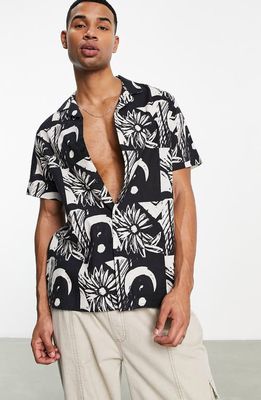 ASOS DESIGN Relaxed Fit Floral Short Sleeve Camp Shirt in Black