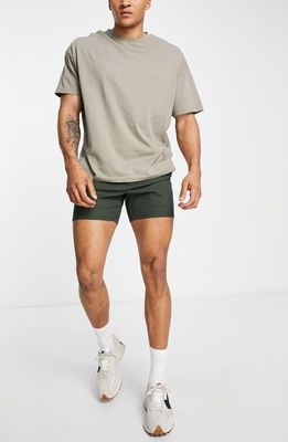 ASOS DESIGN Skinny Chino Shorts in Dark Green