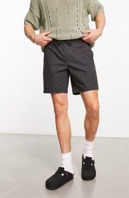 ASOS DESIGN Skinny Stretch Cotton Chino Shorts in Washed Black