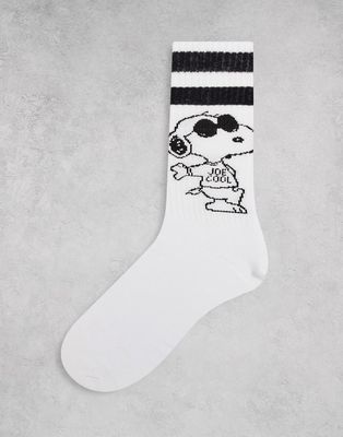ASOS DESIGN Snoopy sports socks in white and black-Multi