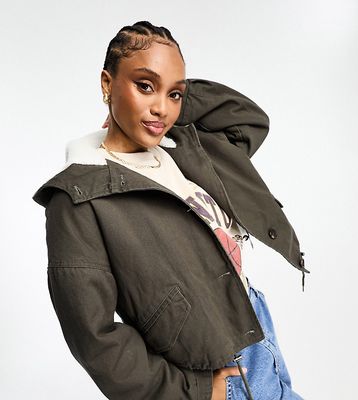 ASOS DESIGN Tall borg lined jacket with hood in washed khaki-Black