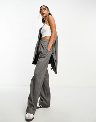 ASOS DESIGN wide leg pleated pants in gray twill