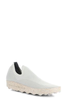 Asportuguesas by Fly London Clip Slip-On Sneaker in Off White Recycle