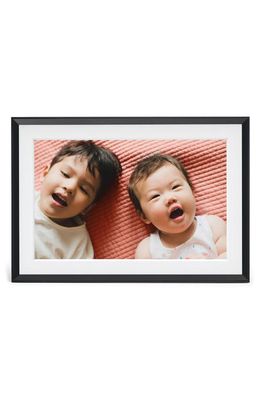 Aura Frames Carver Digital Photo Frame in Black Mat