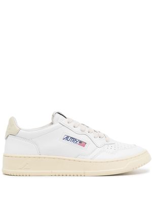 Autry Medalist Low leather sneakers - White