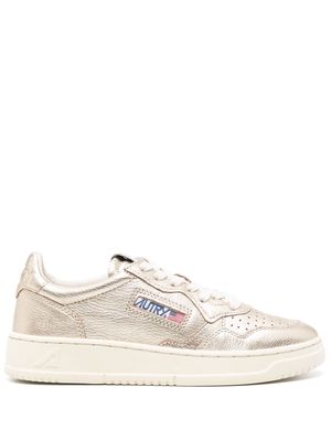 Autry Medalist metallic leather sneakers - Gold