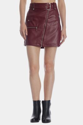 Avec Les Filles Women's Asymmetrical Zip Faux Leather Biker Skirt in Oxblood