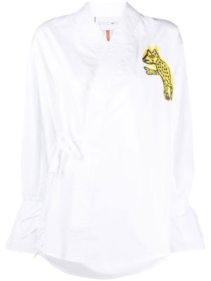 AZ FACTORY Pouncing Cheetah cotton wrap shirt - White