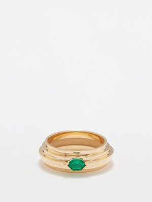 Azlee - Staircase Emerald & 18kt Gold Ring - Womens - Green Multi