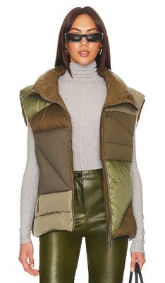 Bacon Double B Gilet in Army