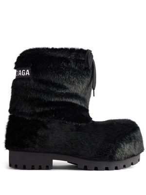 Balenciaga Alaska logo-appliqué boots - Black